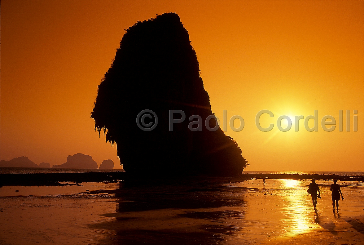 Ao Nang beach, Krabi, Thailand
 (cod:Thailand 09)